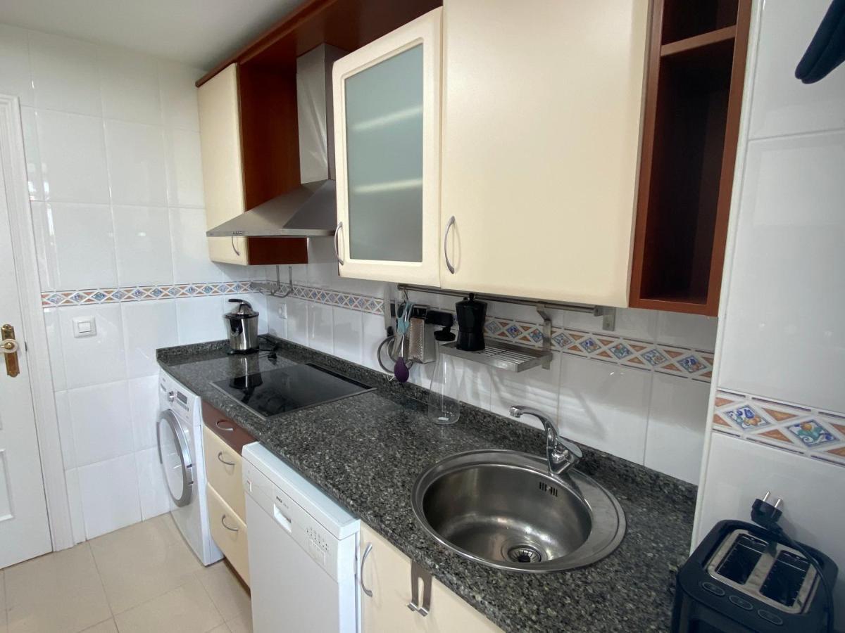 Apartamento Ideal A La Entrada De Salamanca !!! Santa Marta de Tormes Esterno foto