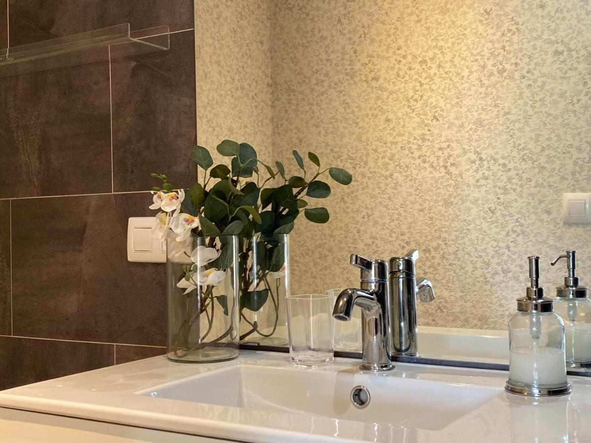 Apartamento Ideal A La Entrada De Salamanca !!! Santa Marta de Tormes Esterno foto