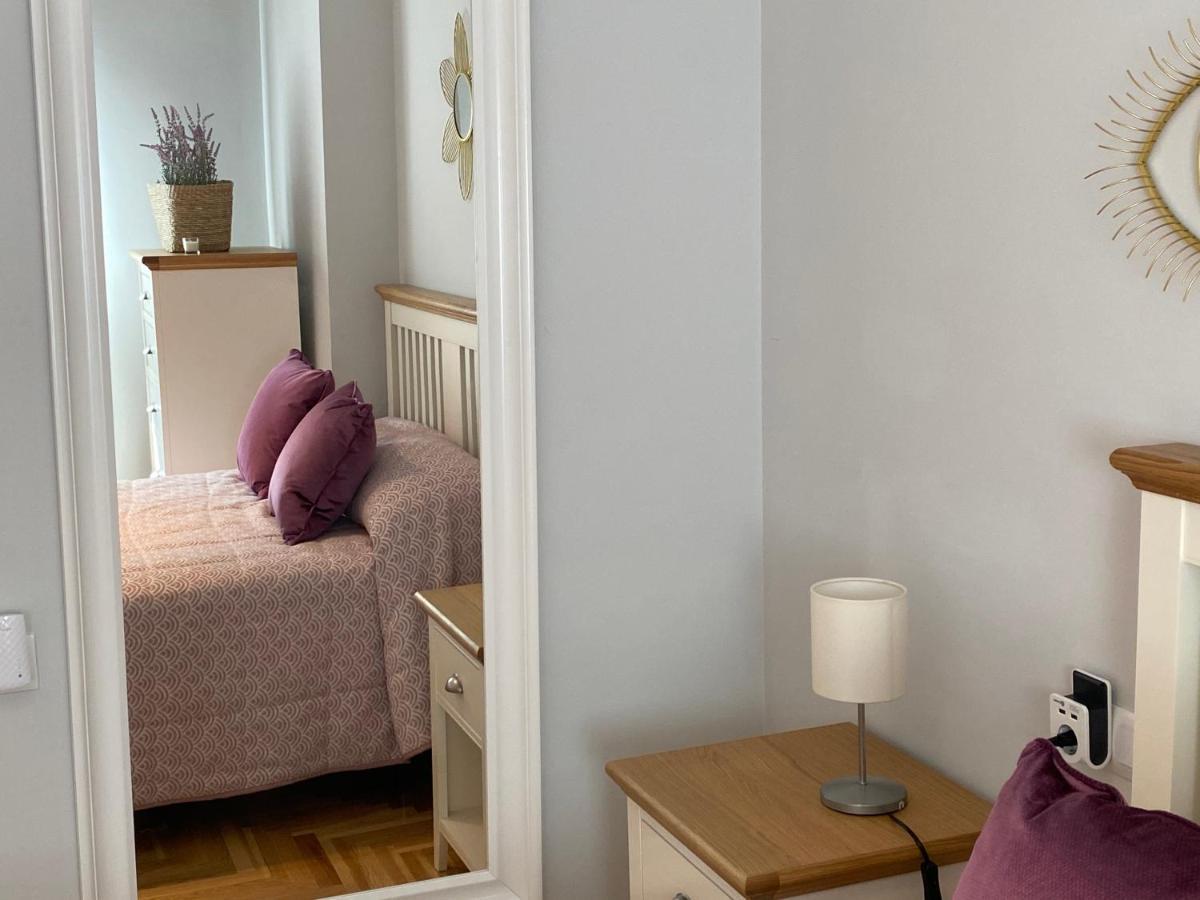Apartamento Ideal A La Entrada De Salamanca !!! Santa Marta de Tormes Esterno foto
